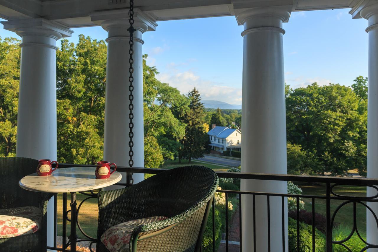 Mercersburg Inn Kültér fotó